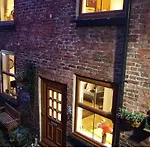 Endeavour Cottage Whitby Sleeps 6