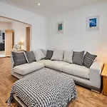 Host & Stay - Holme Rigg
