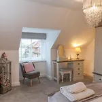 Brambles Apartment