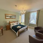 The Captain\'S Lodge Room Only Accommodation