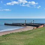 Whitby Sea View Apartment