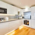 Host & Stay - Sandcastles Apartment