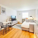 Host & Stay - Sandcastles Apartment