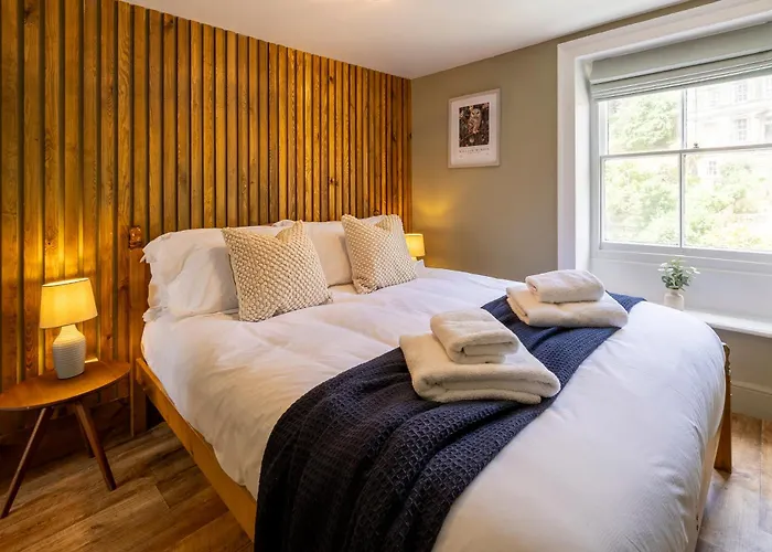 The Bolt Hole Town Centre, Dog Friendly