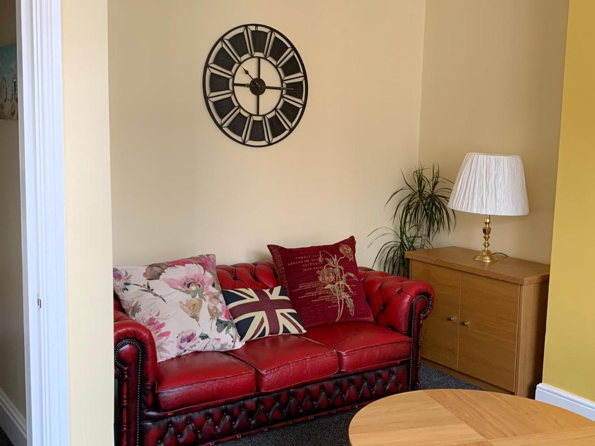 Chiltern Apartment