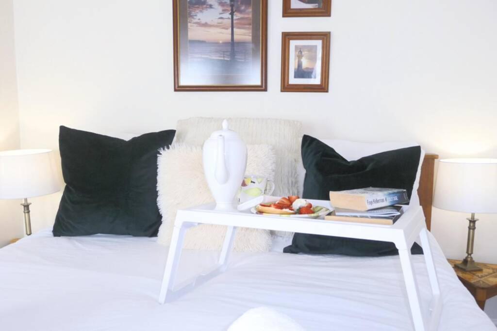 Holiday home Kikas Cottage, Rear 89 Church Street, White Horse Yard *