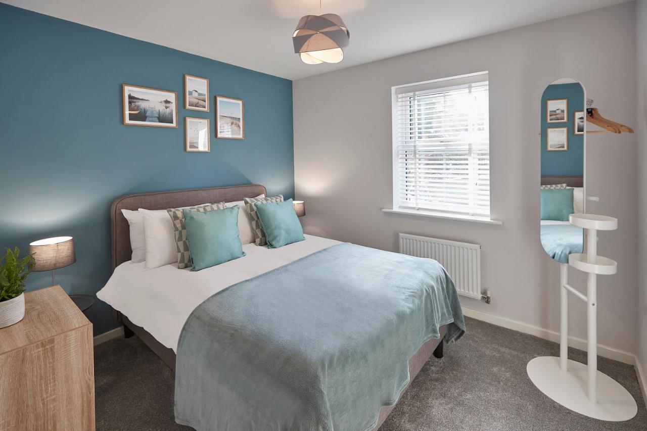 Host & - Shipwrights Apartment Whitby