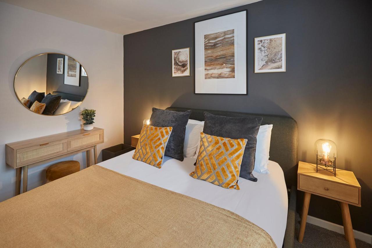 Host & - Shipwrights Apartment *