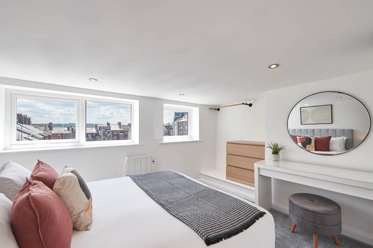 Host & - Pier View Penthouse *