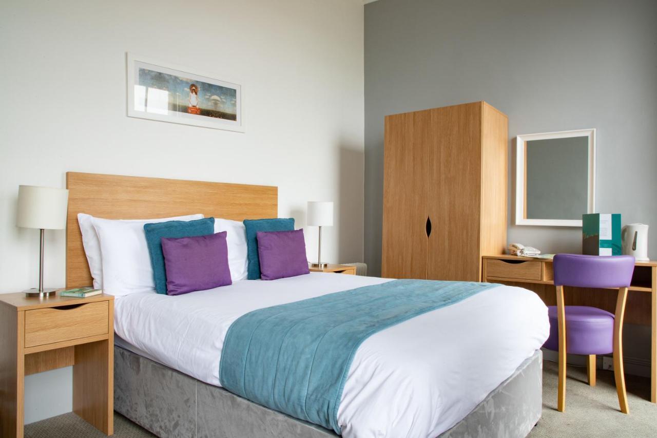 Royal Whitby 3*