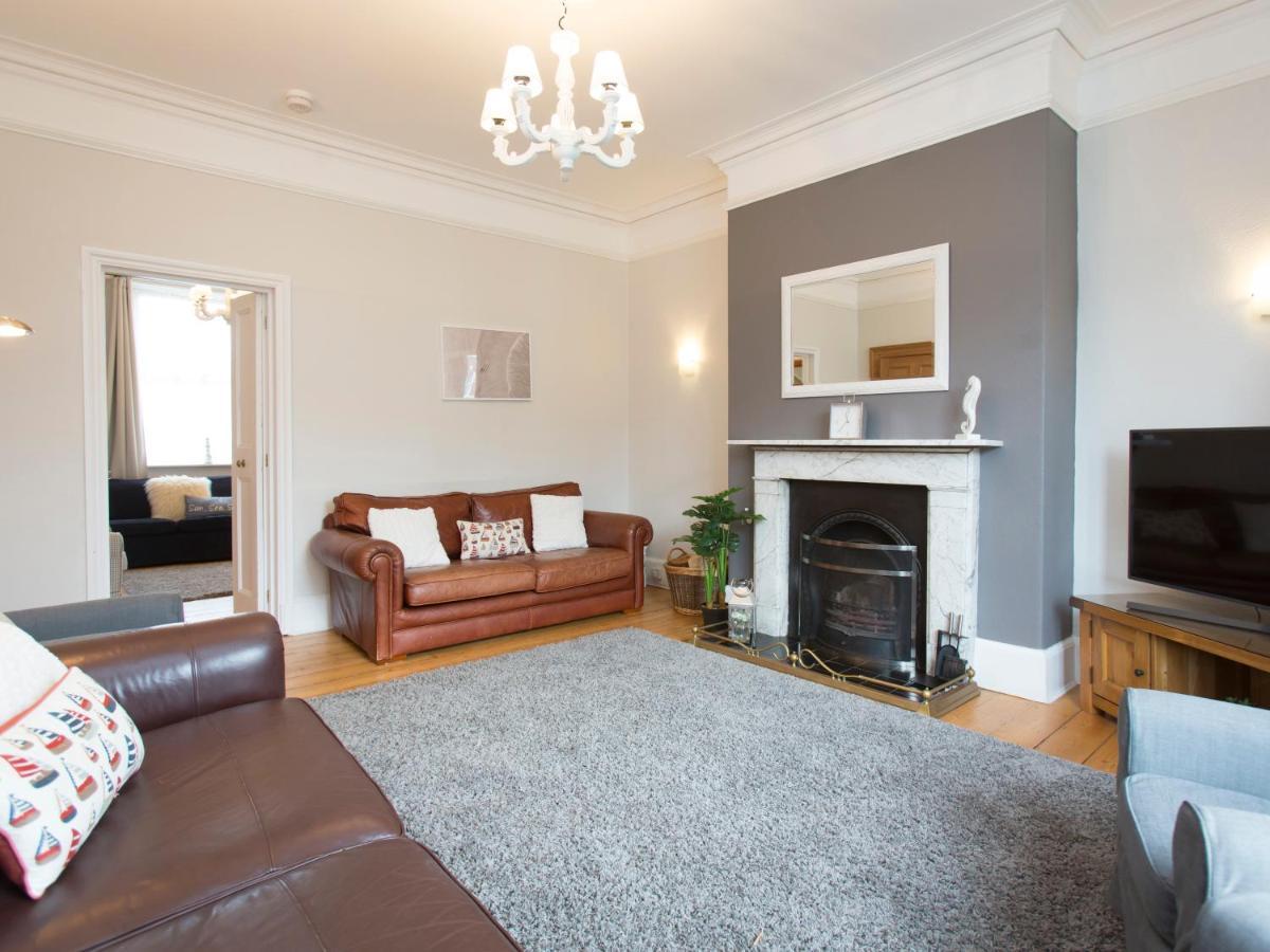 6 Abbey Terrace Holiday home *