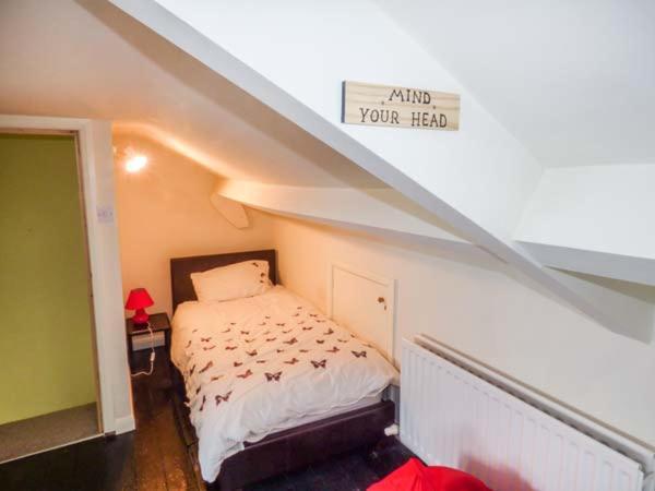 Abbey Vista Apartment *