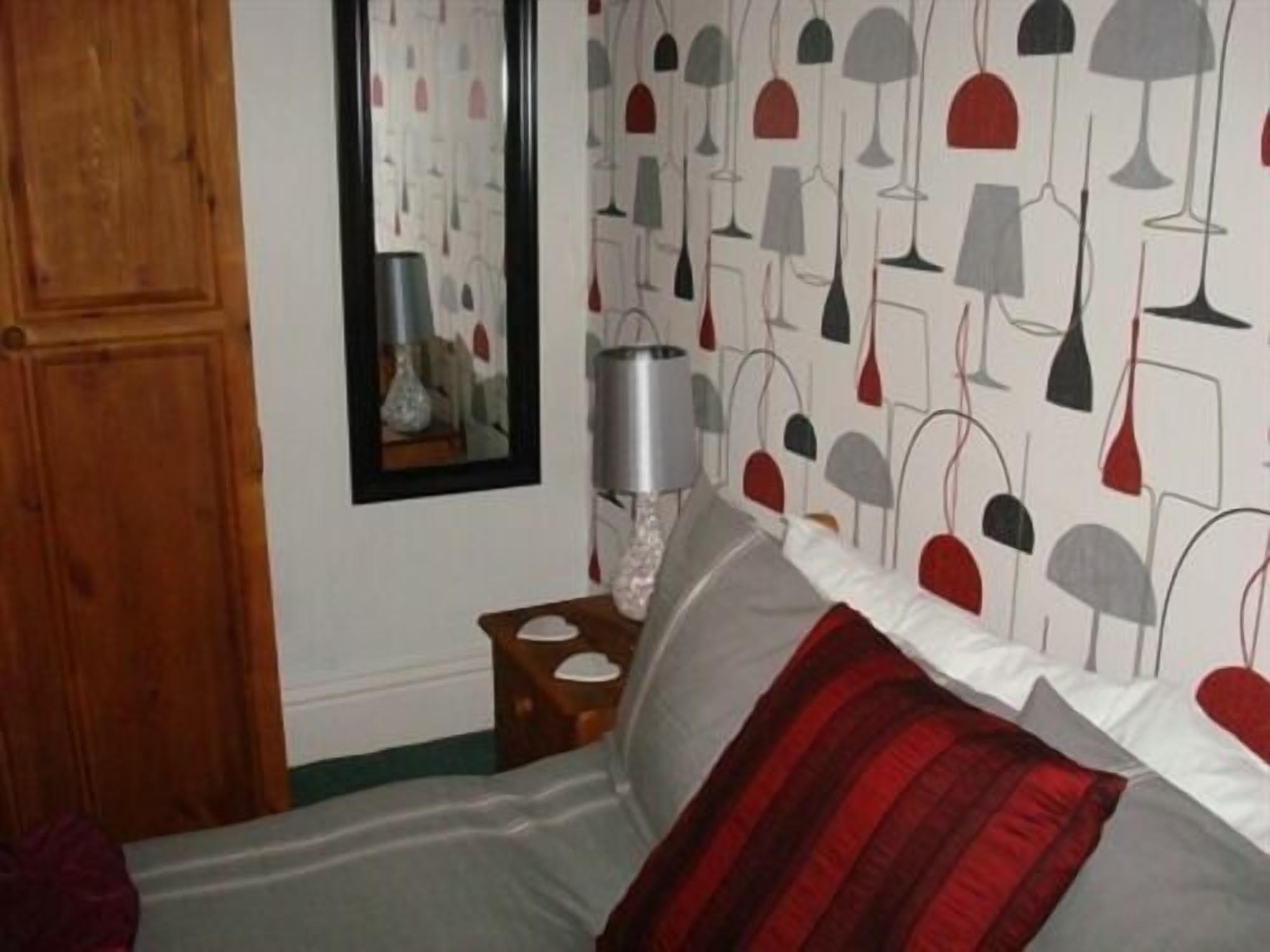 Esklet 4*