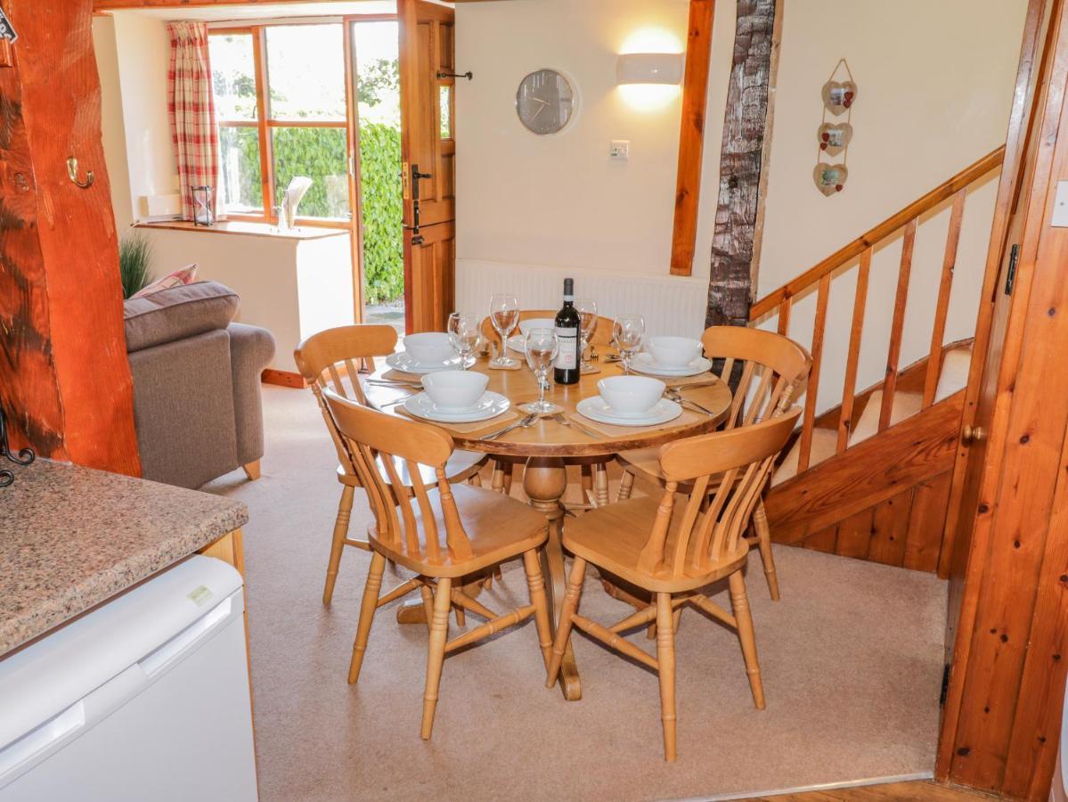 Holiday home Danby