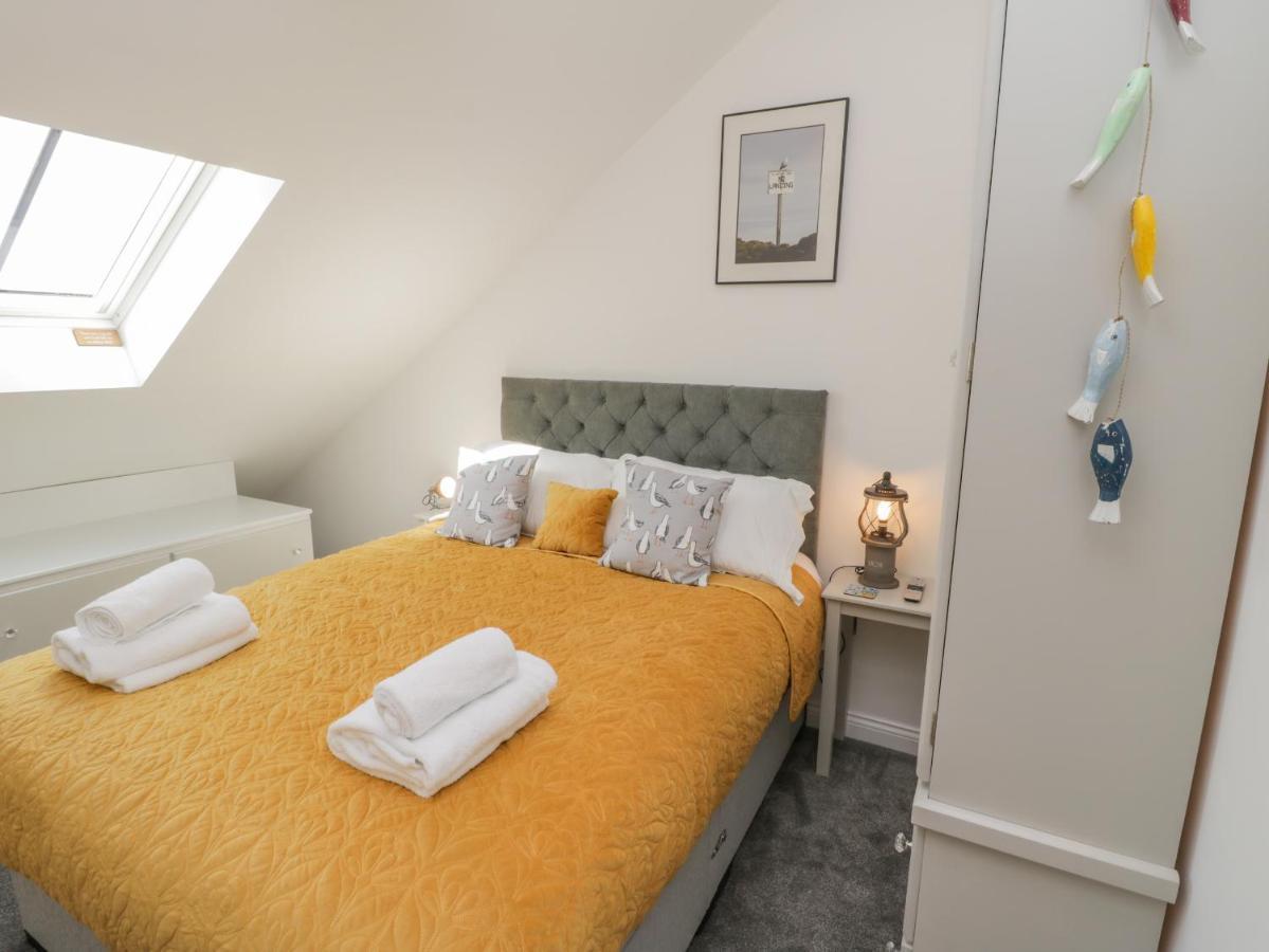 Foxton Penthouse Apartment Whitby