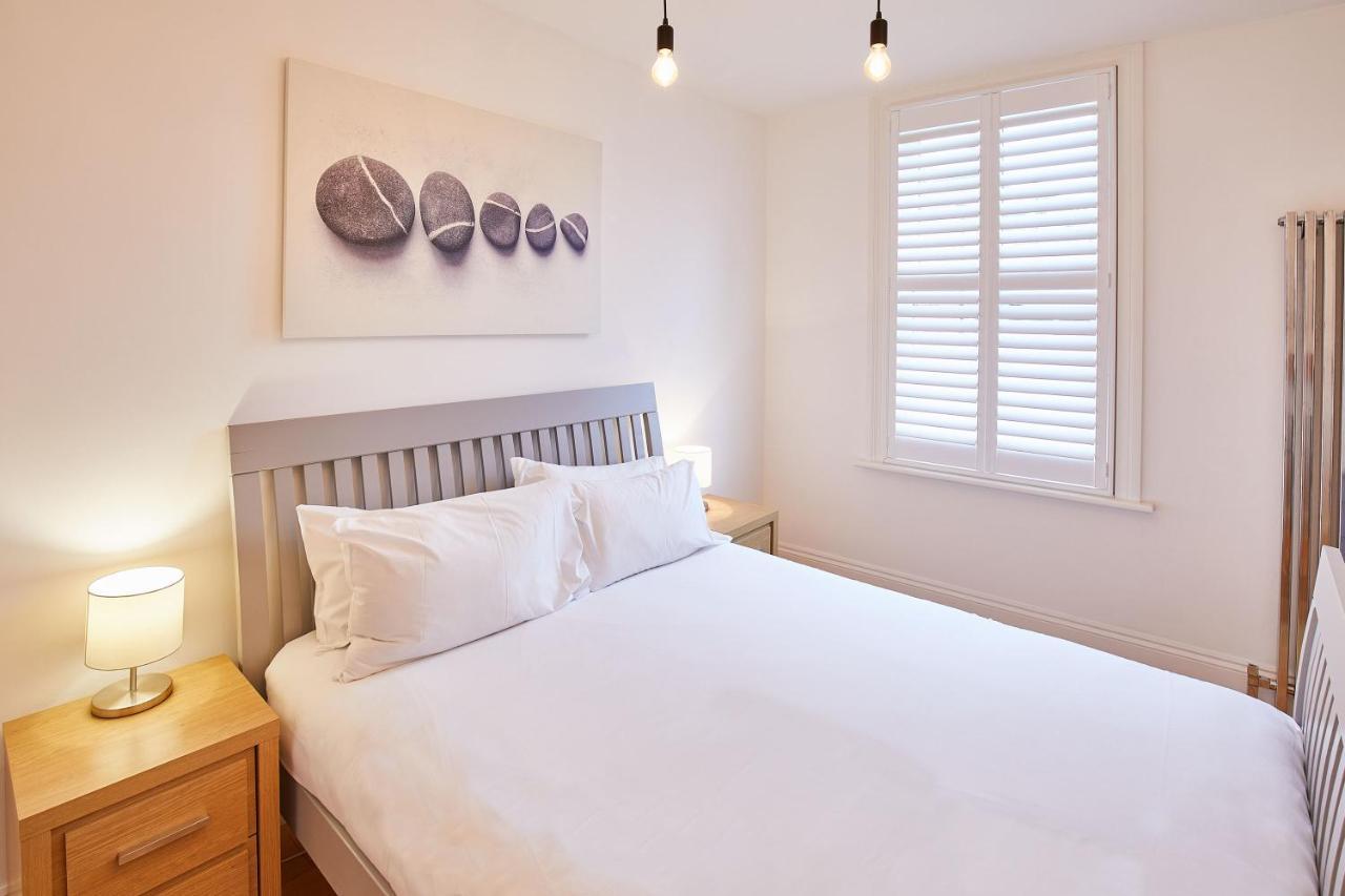Host & - Hutton House Whitby