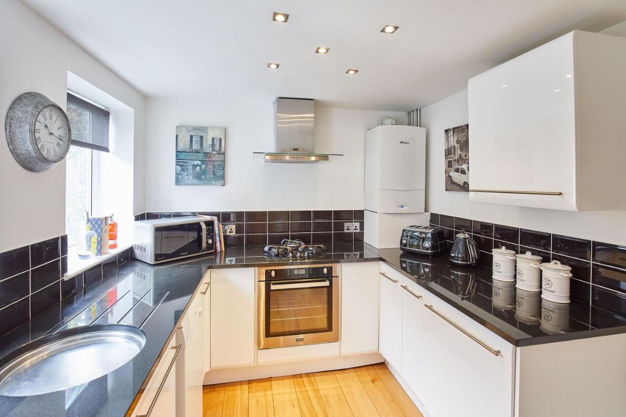 Host & - Hutton House Holiday home Whitby