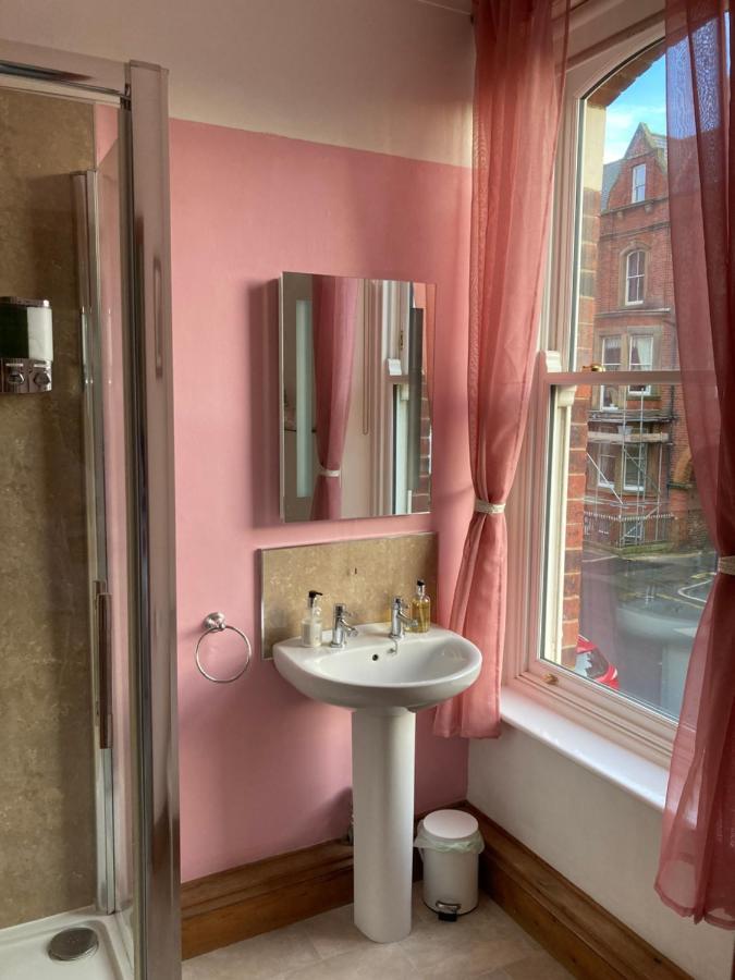 Bed & Breakfast Ellies Whitby