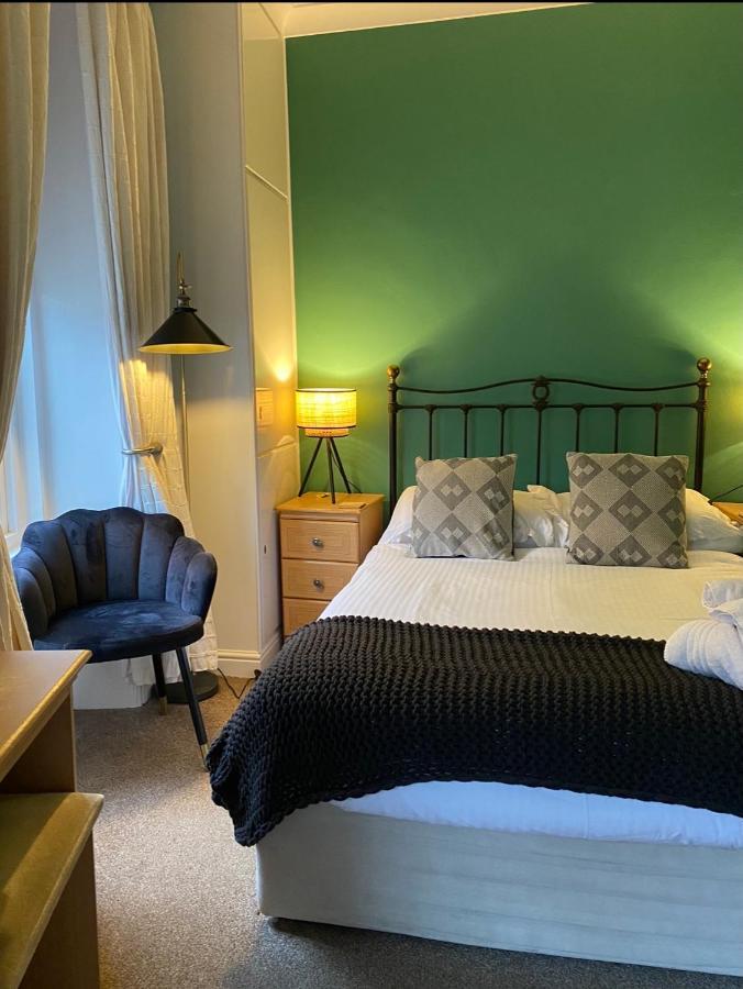 Cobbleview Guest house *