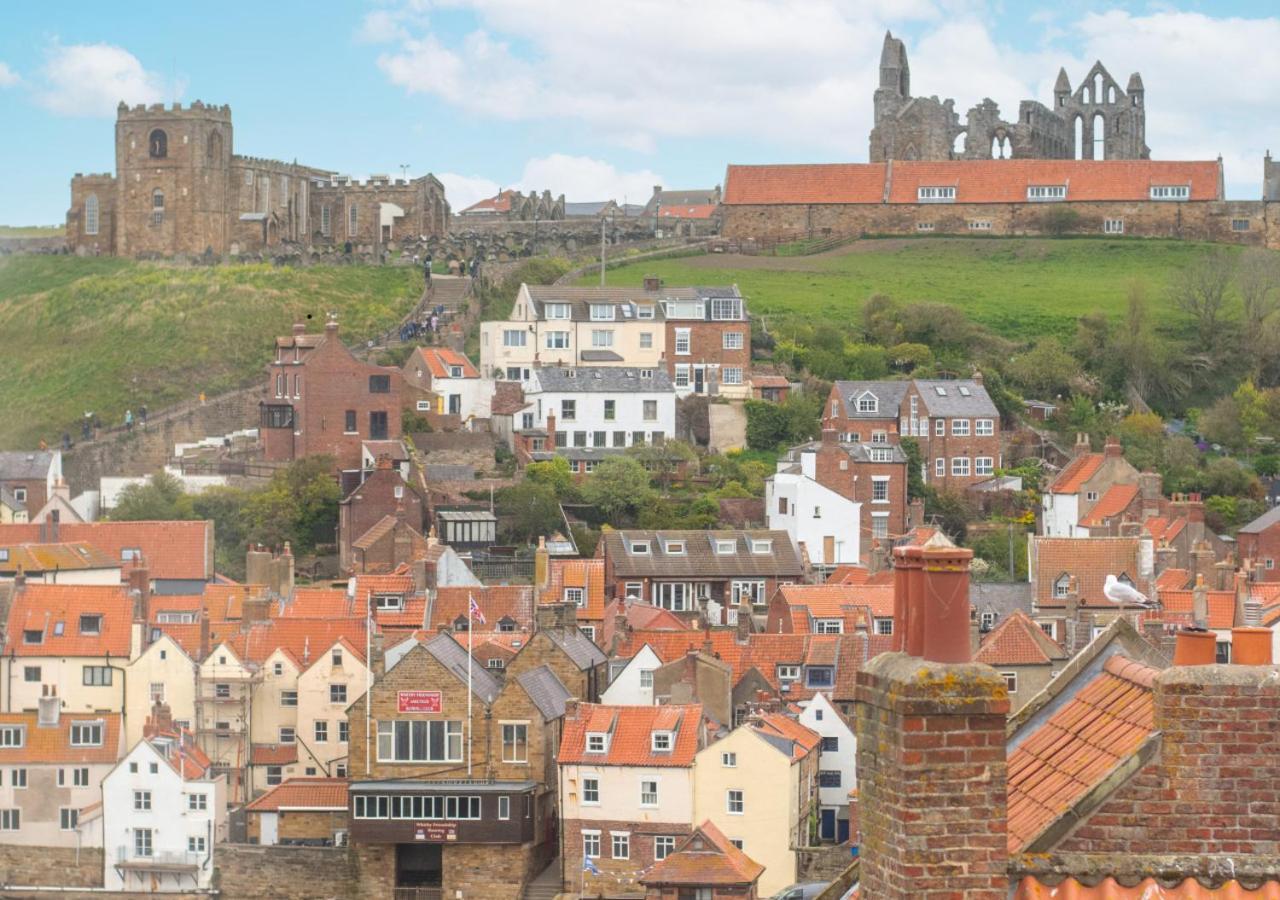 Starlight * Whitby