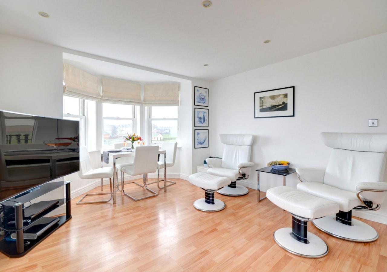 Sea Breeze Apartment Whitby