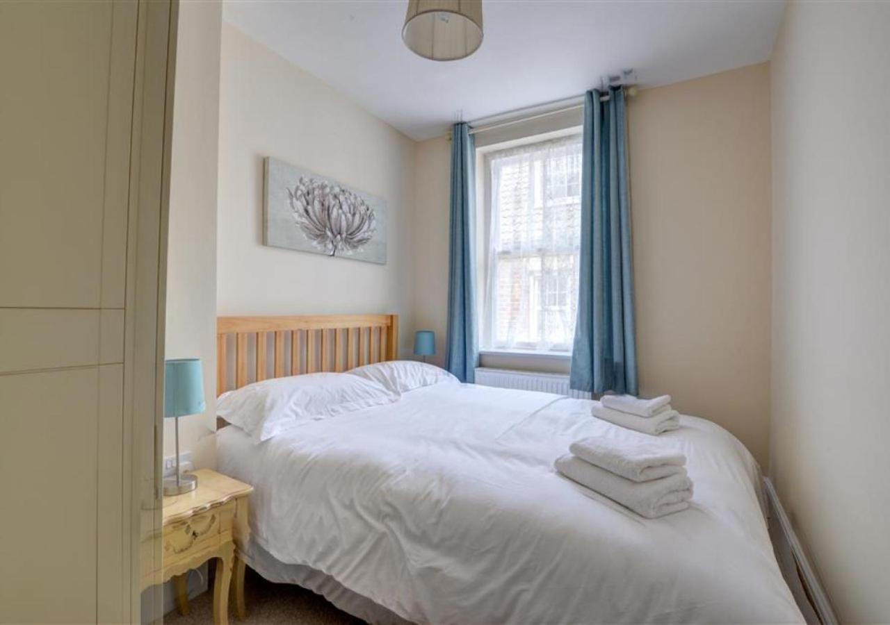 Holiday home 4 Henrietta Street *