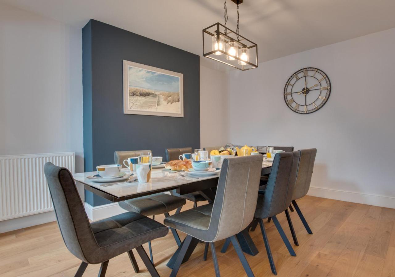 Ellingham House Holiday home *
