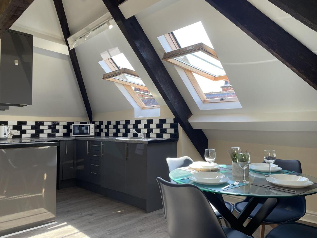 Bridge Luxury Apartment Whitby