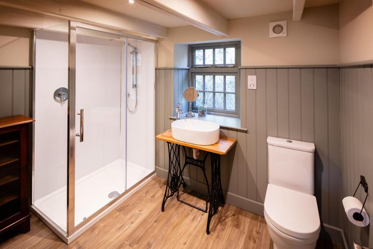 Holiday home Larpool Mill
