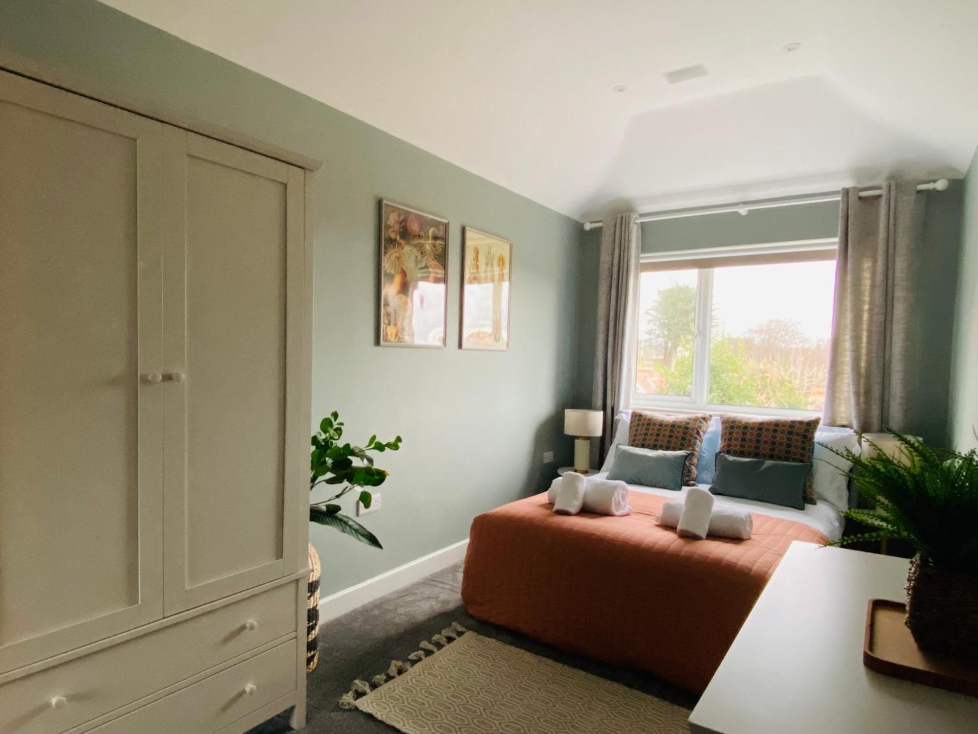 Lux Near Pannett Park/cinder Trail *