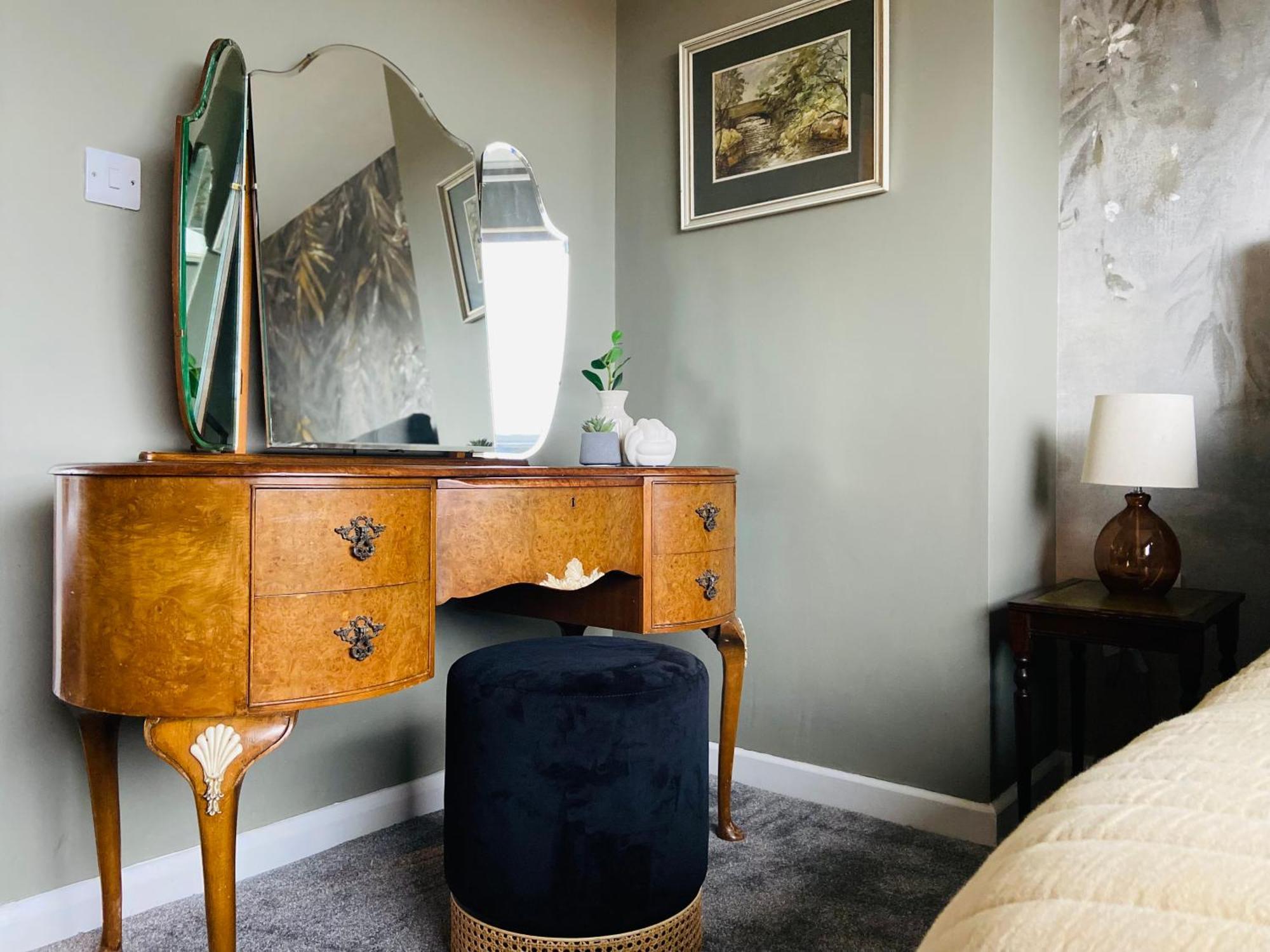 Lux Near Pannett Park/cinder Trail Holiday home Whitby