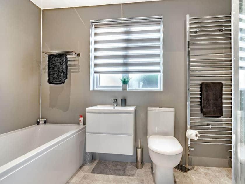 Madeline's View -a Smart And Modern 1 Bed With The Bonus Of A Large Driveway Parking Area Holiday home *
