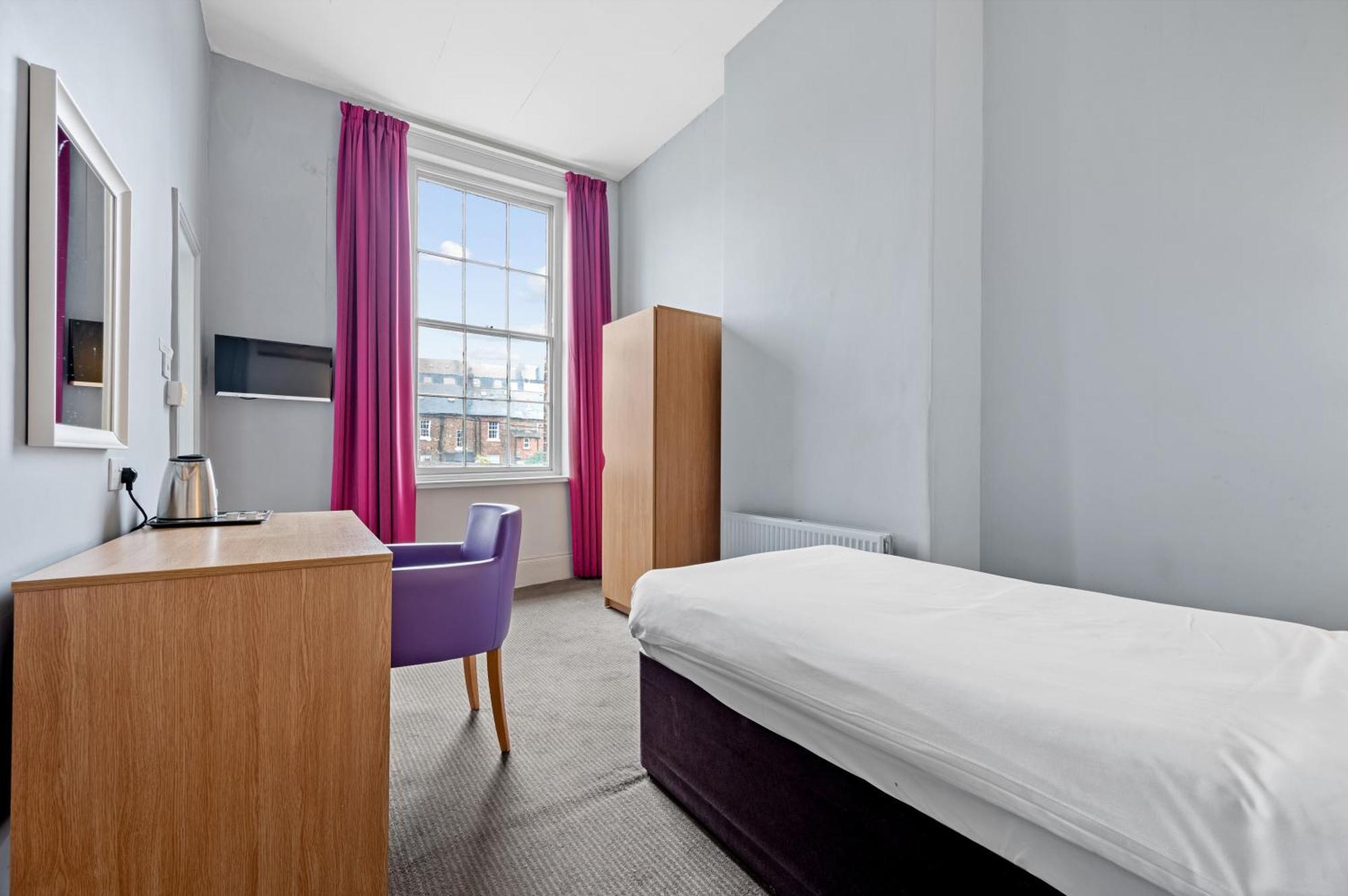 Royal Whitby 3*