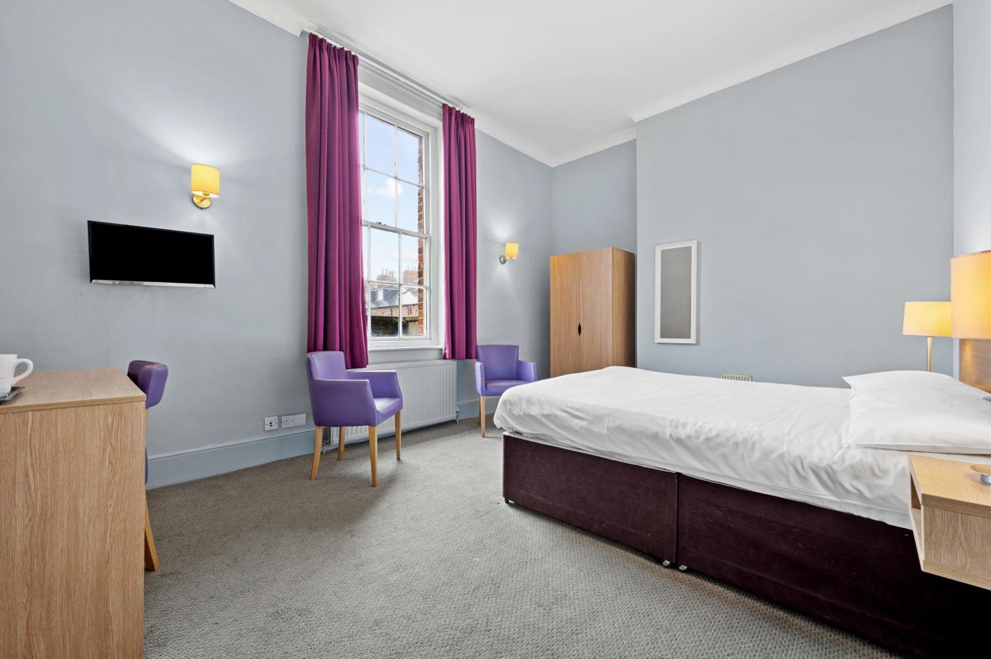 Royal Whitby Hotel