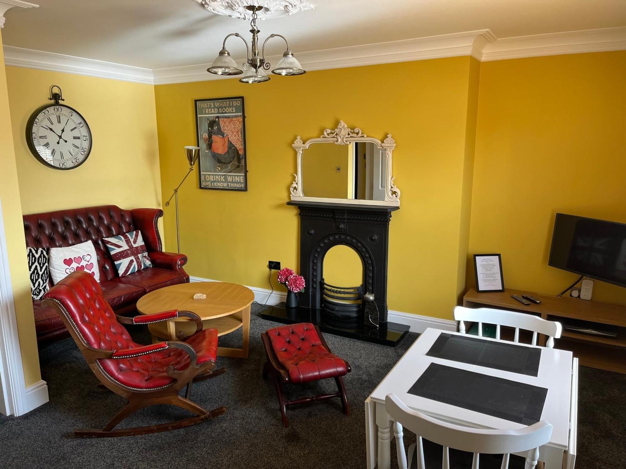 Chiltern Apartment *