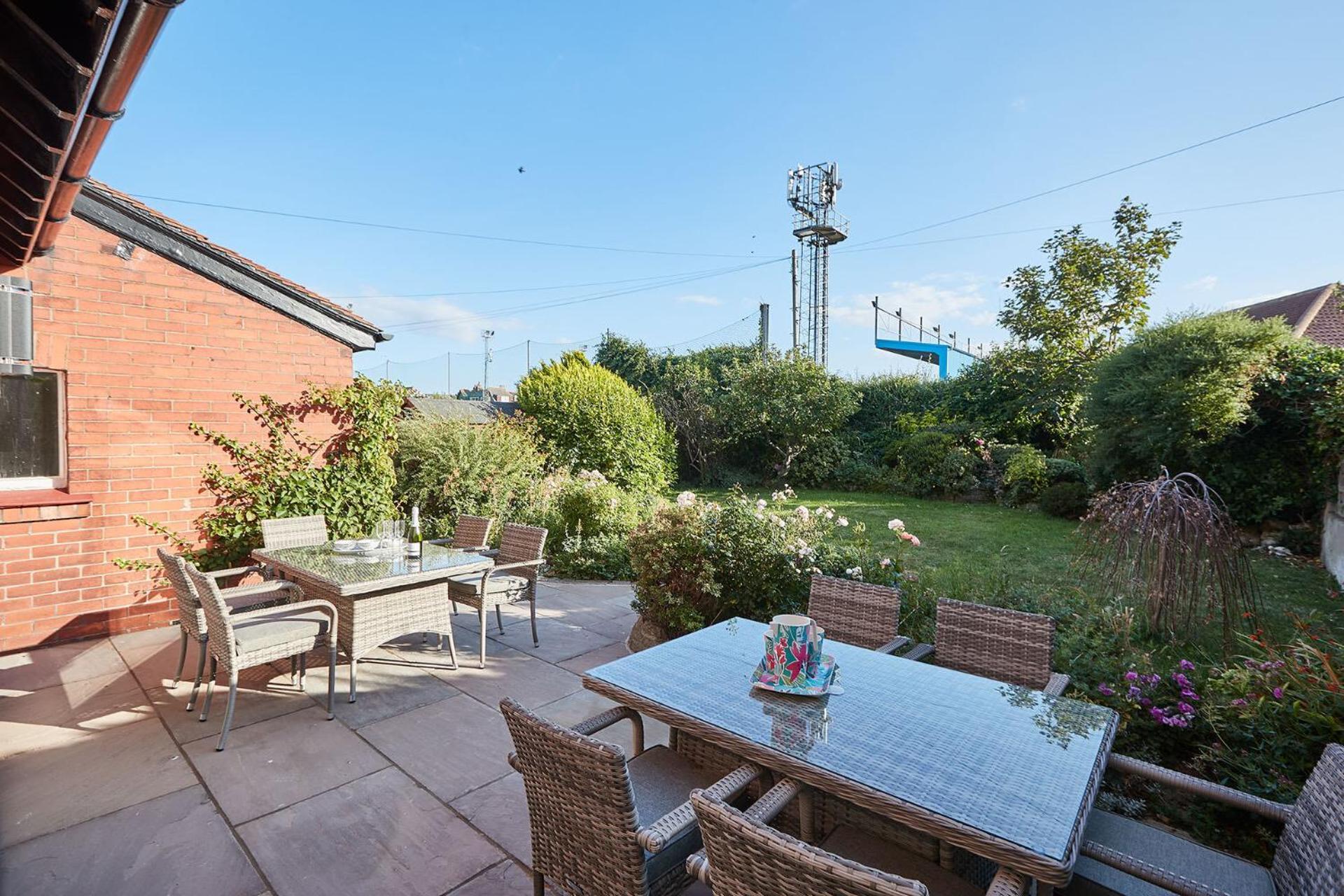 Holiday home Birds Eye View