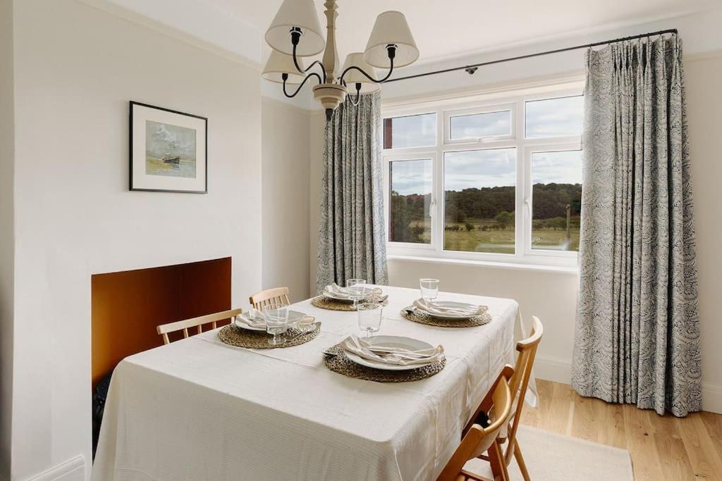 Holiday home Dovedale House Whitby