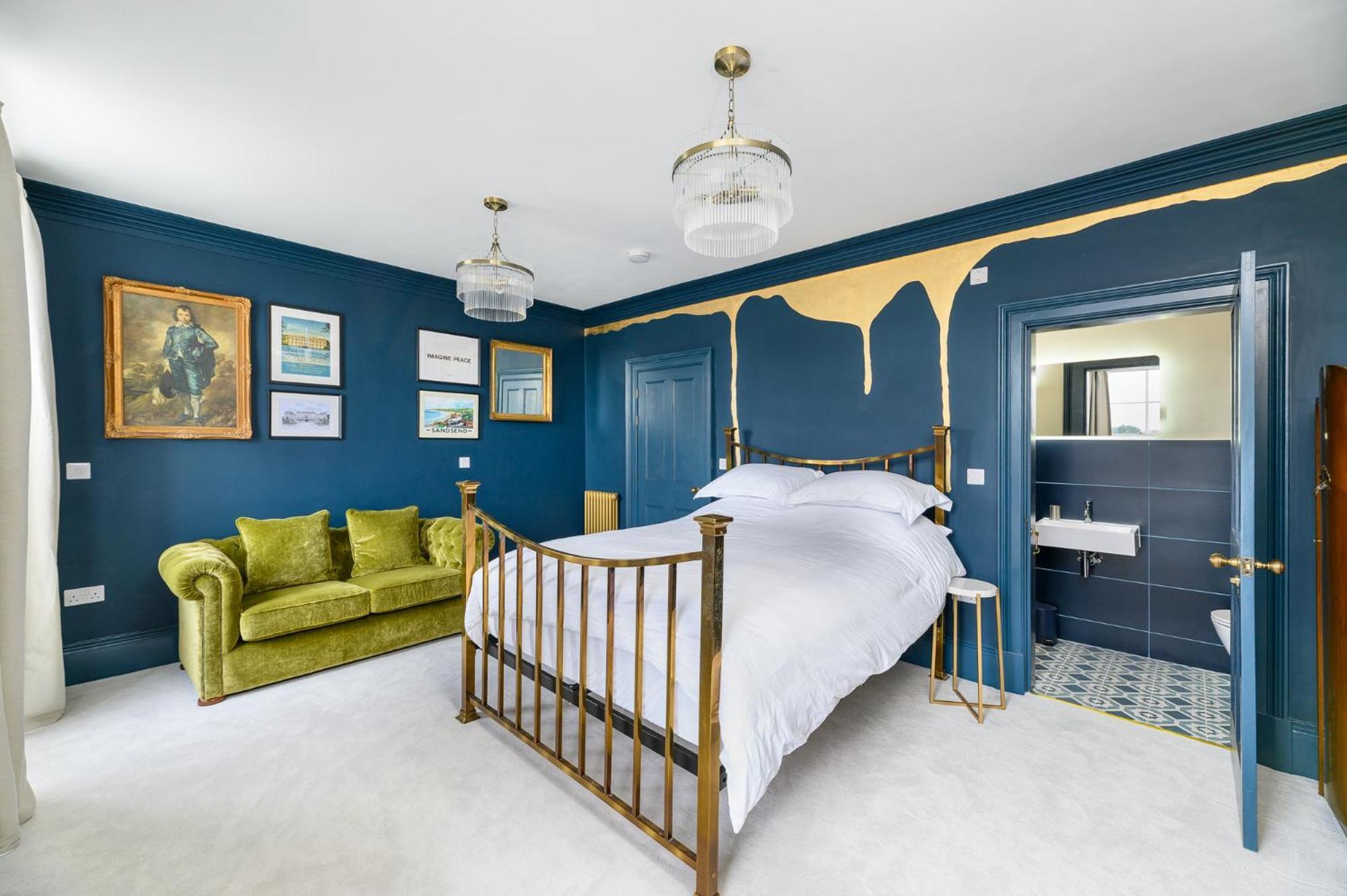 Park House, Holiday home *