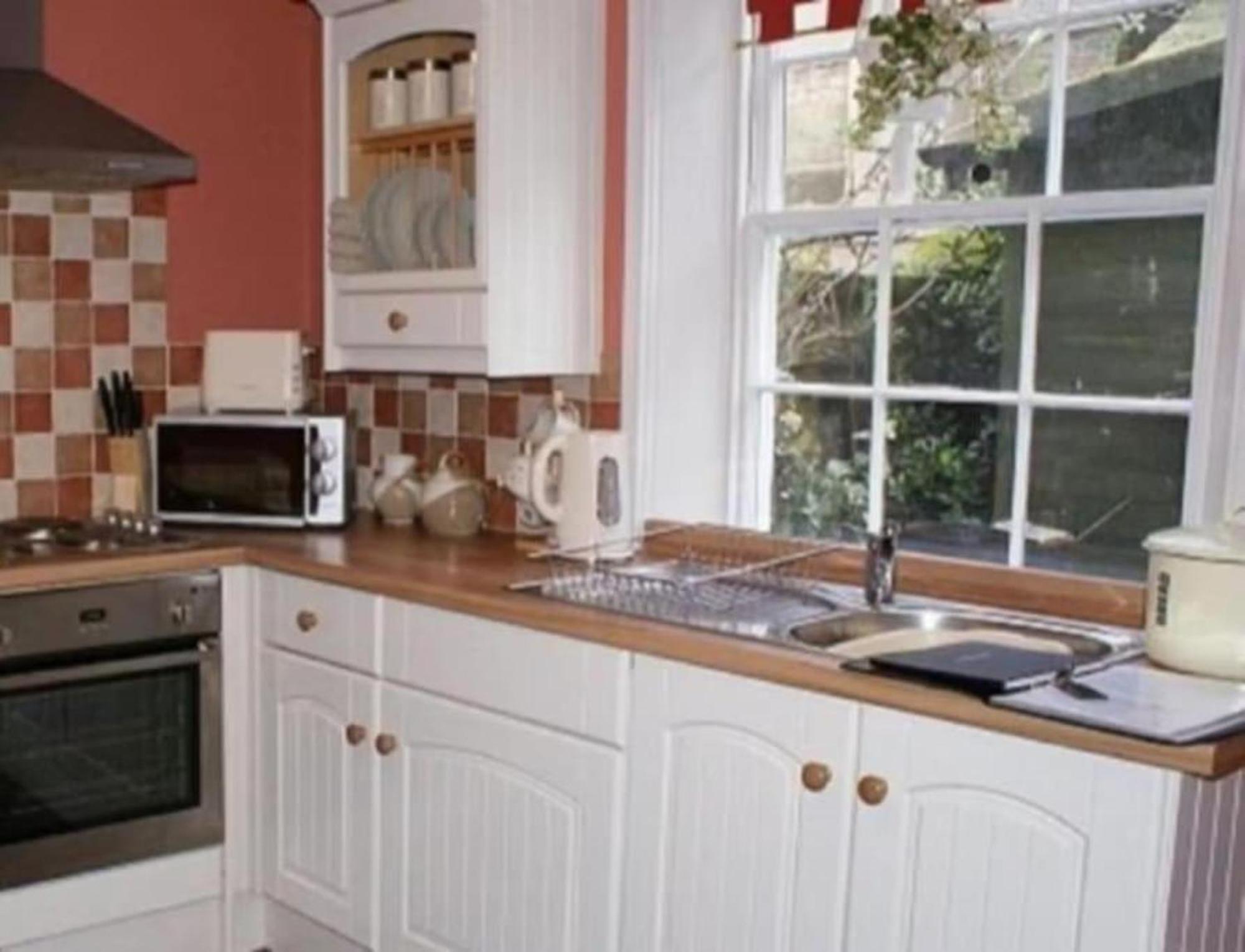 Stunning Views Of Habour Apartment Whitby
