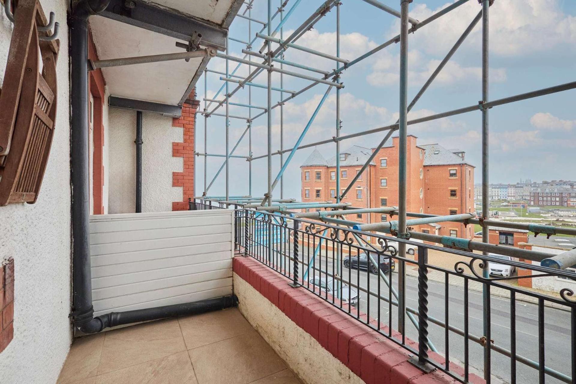 Apartment Host & - 3 Metropole Towers Whitby