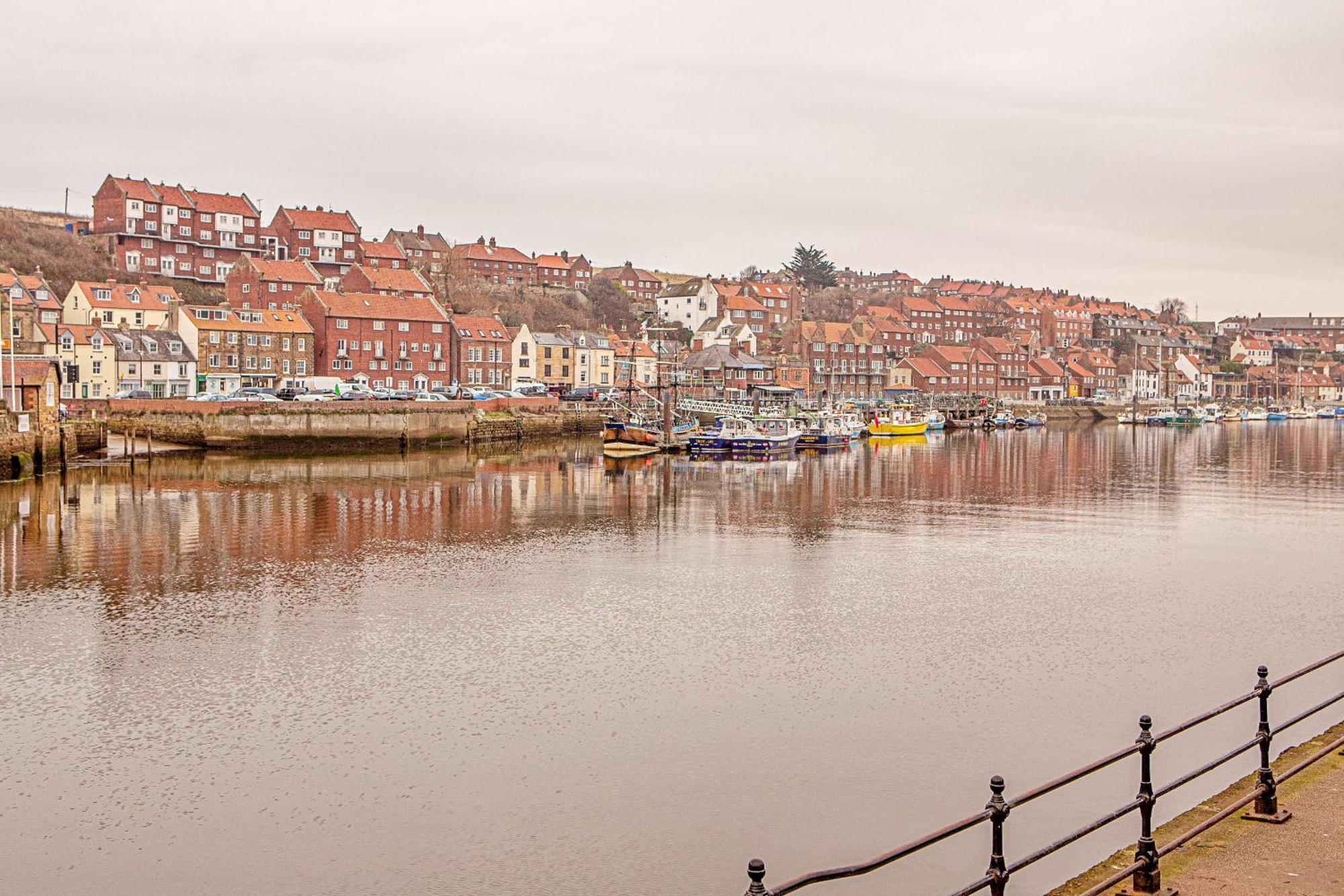 Finest Retreats - Ukulele Holiday home Whitby