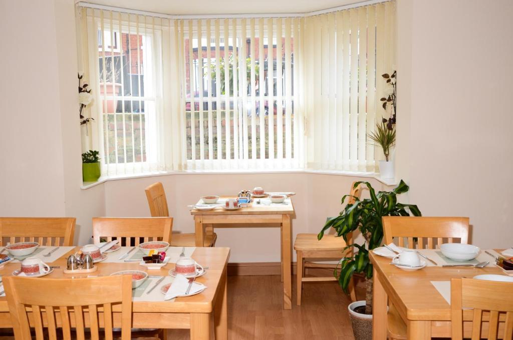 Pinewood House Guest house Whitby
