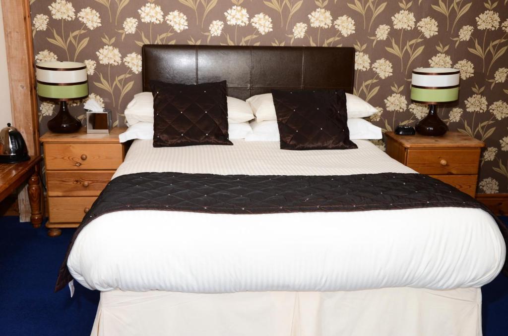 Guest house Pinewood House 3*