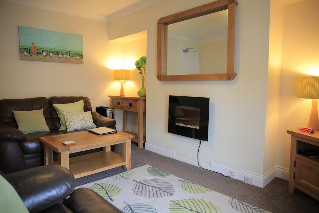 Guest house Elizabeth House 2*