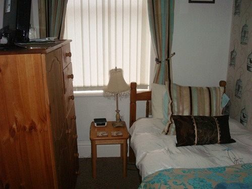 Esklet Hotel
