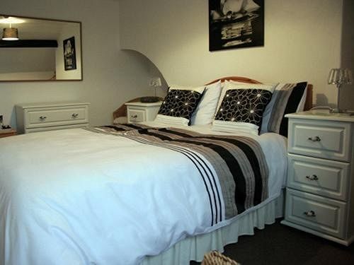 Ellies 4* Whitby