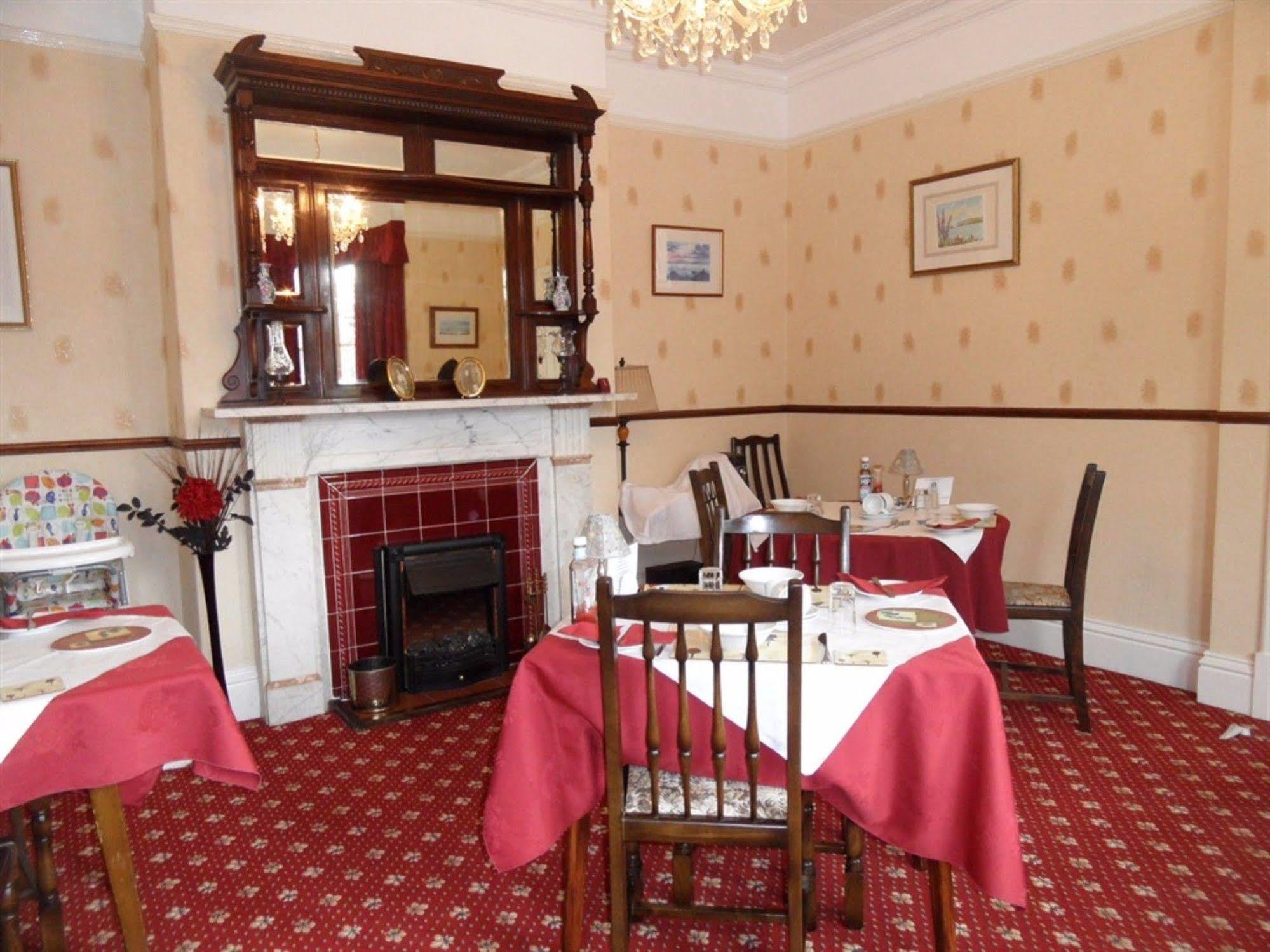 Guest house Glenora Whitby
