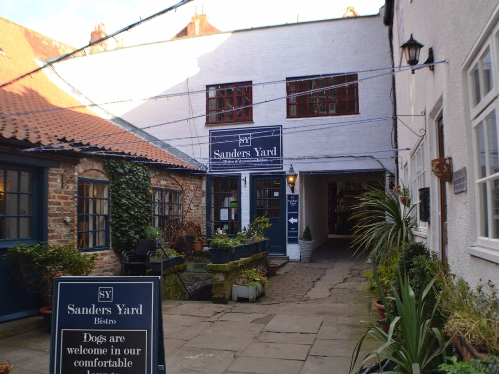 Sanders Yard Hotel