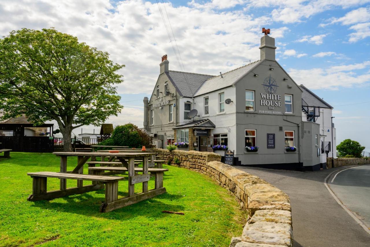 The White House Inn - Whitby Inn Whitby