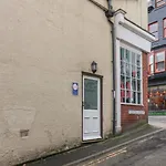 Mermaid Cottage
